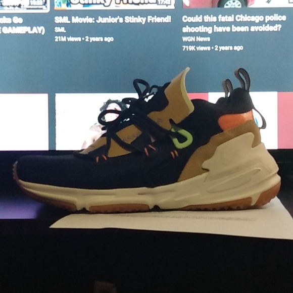 Nike theioth - Picture 1 of 3